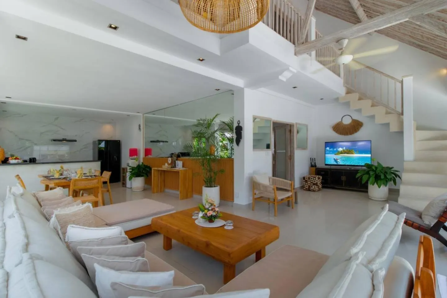 Villa Rama Sita - 100M From Eat Street, 3Br Seminyak
