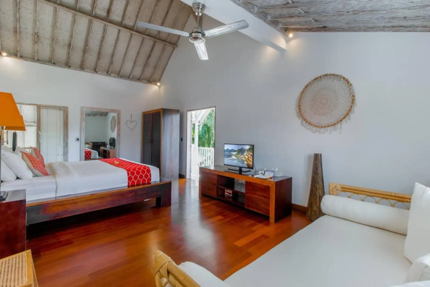 Villa Rama Sita - 100M From Eat Street, 3Br Seminyak