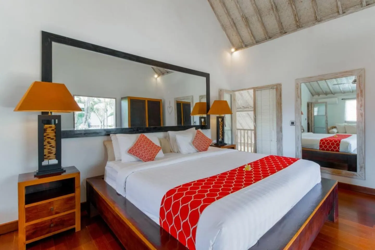 Villa Rama Sita - 100M From Eat Street, 3Br 세미냑